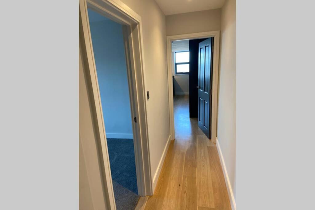 Beachside Apartment In The Centre Of Town New Quay Exteriör bild